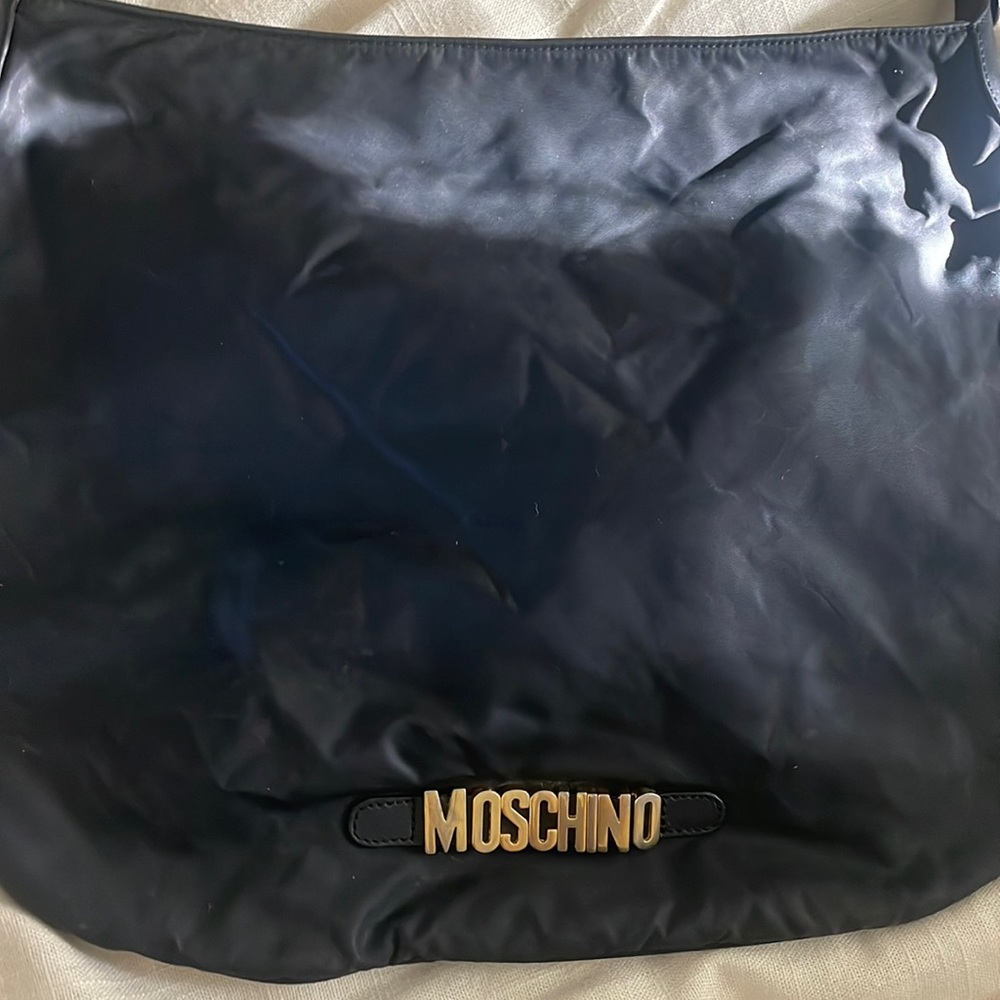 Moschino redwall Black Nylon Purse Vintage Authentic